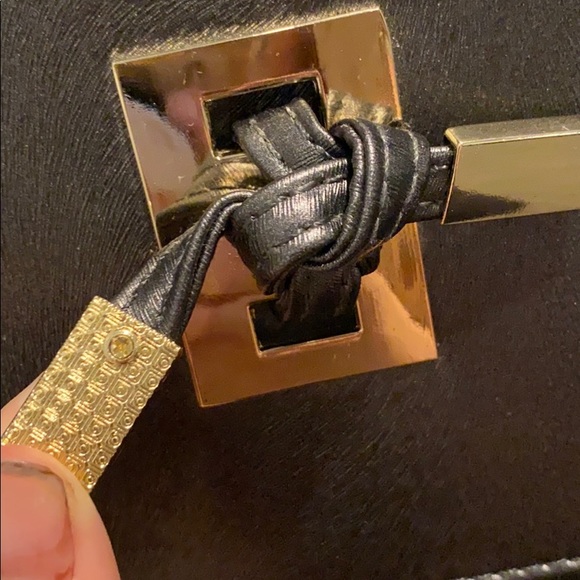 NEW!! Kelly & Katie new cross body purse - Picture 7 of 7